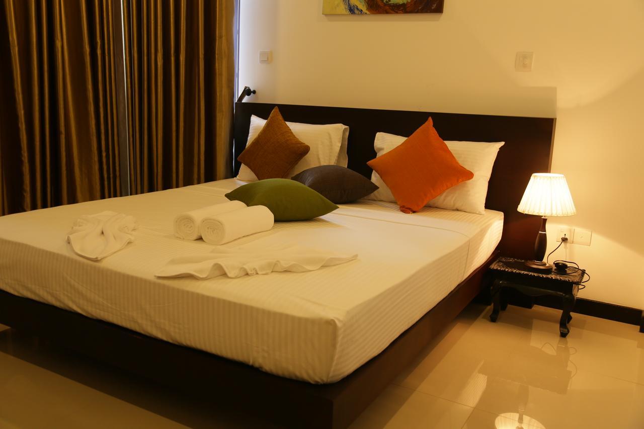 Lochana Beach Hotel Ettukala Eksteriør billede